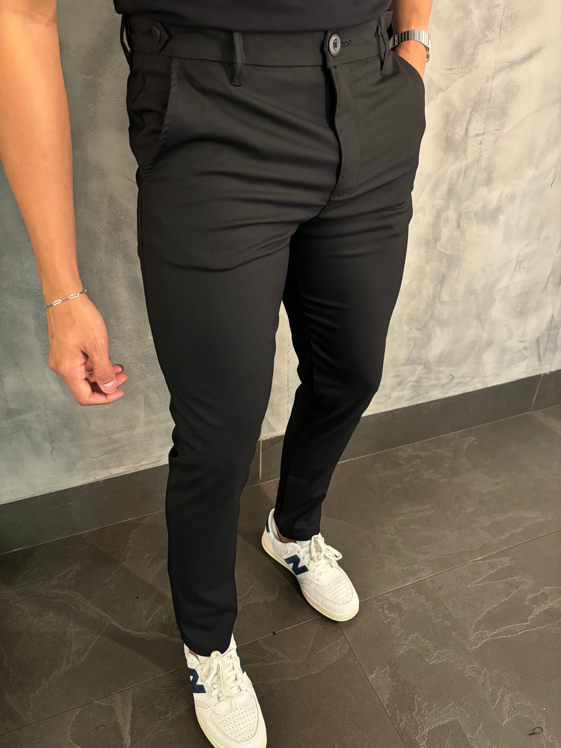 Calça Alf. Ajuste Botão Ponto H Preto