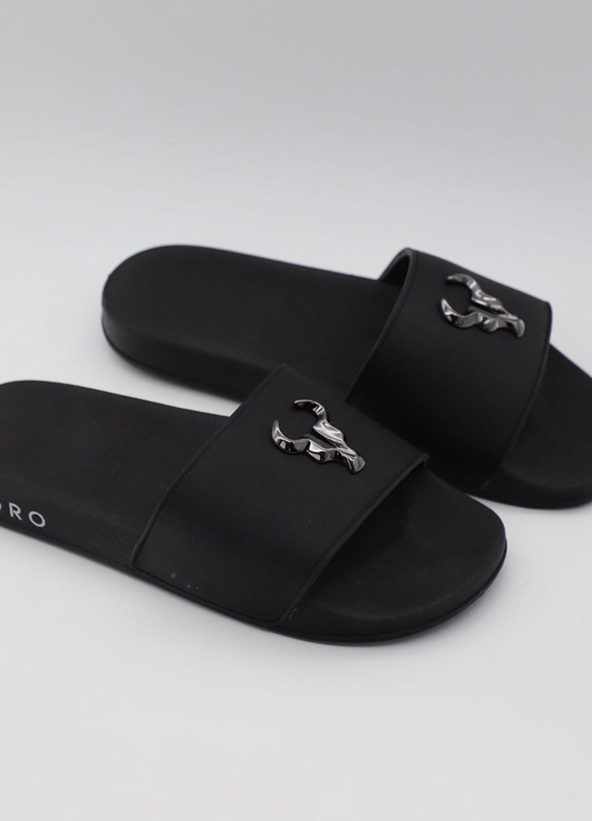Chinelo Toro Slide Preto Hades