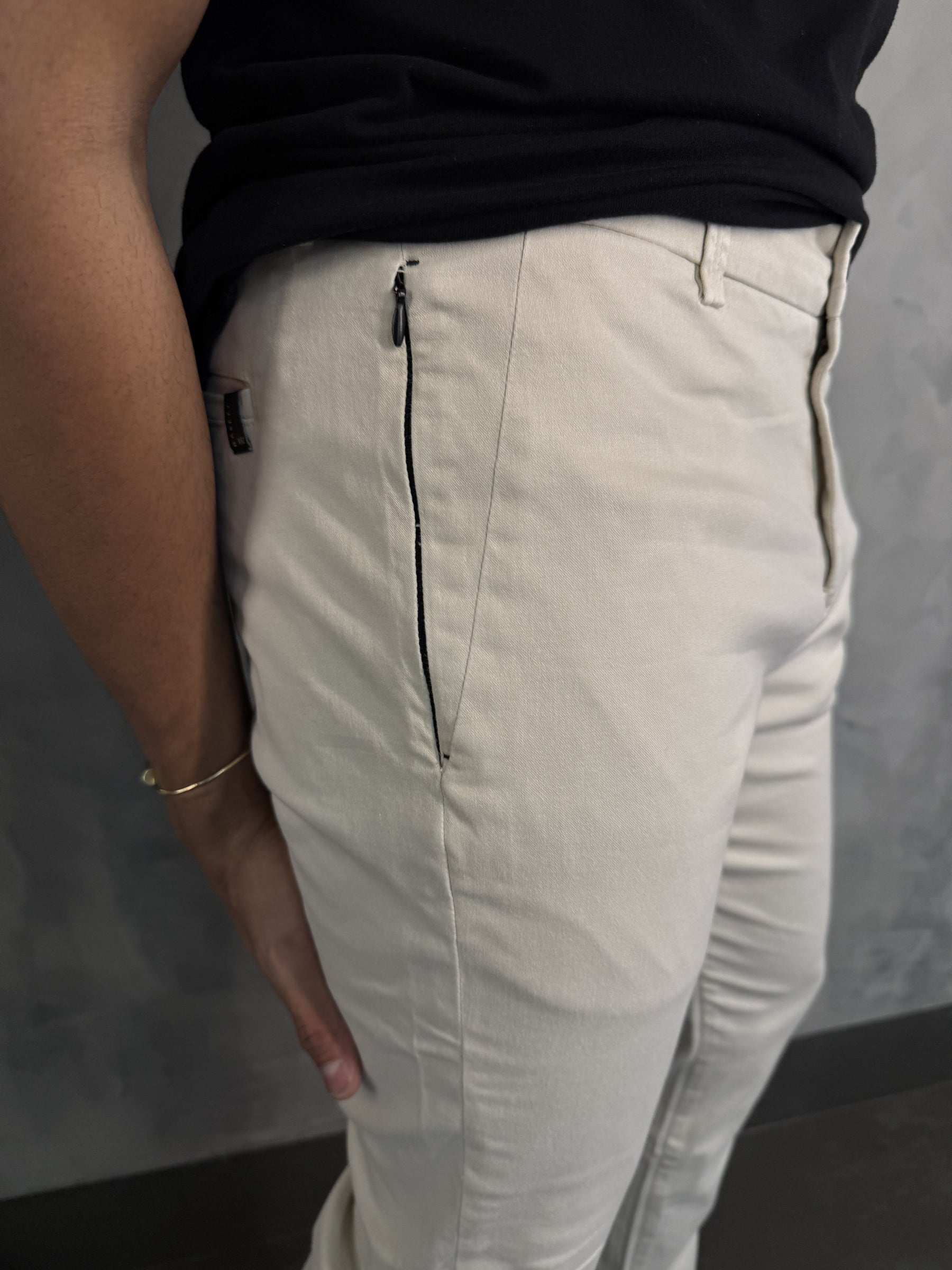 Calça Alf. Sarja Skinny Stretch Bolso Zíper Barezy